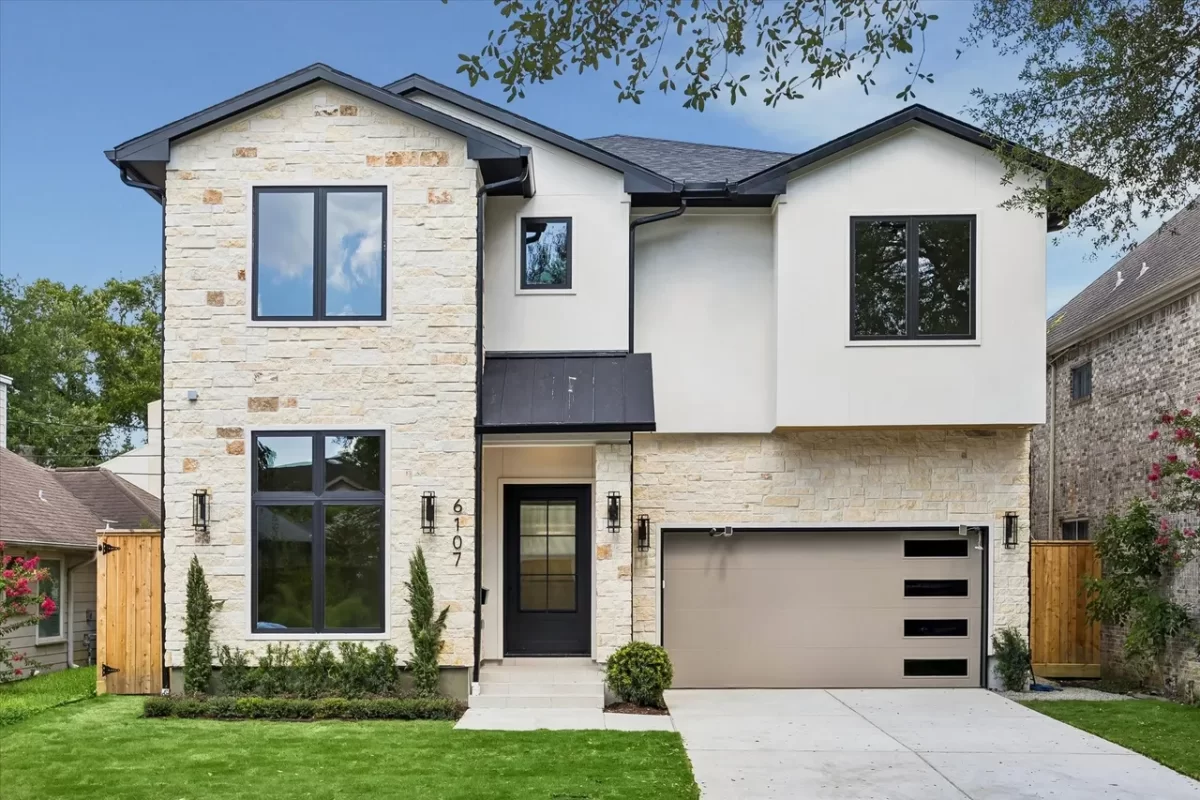 4BR House for Sale in Houston, TX