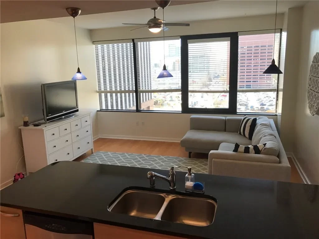 1BR Condo for Rent in Dallas, TX