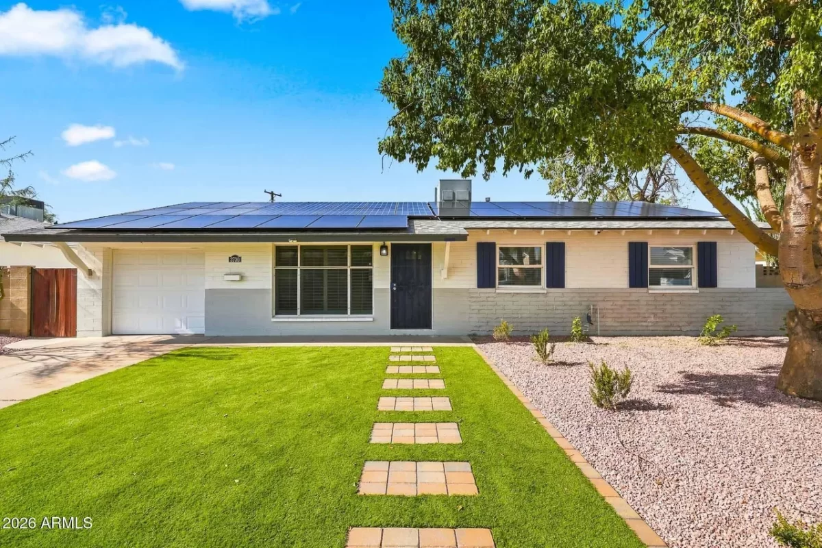4BR House for Sale in Phoenix, AZ