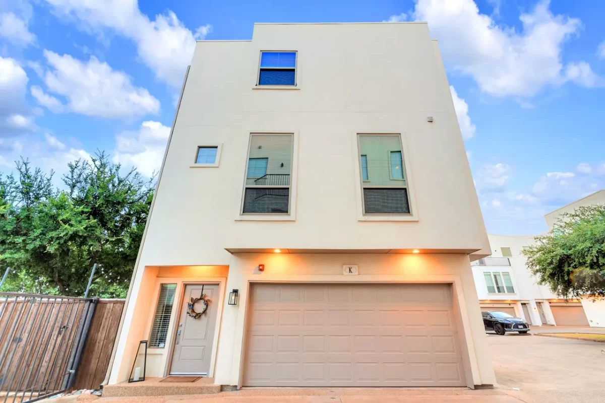 2BR Condo for Rent in Dallas, TX