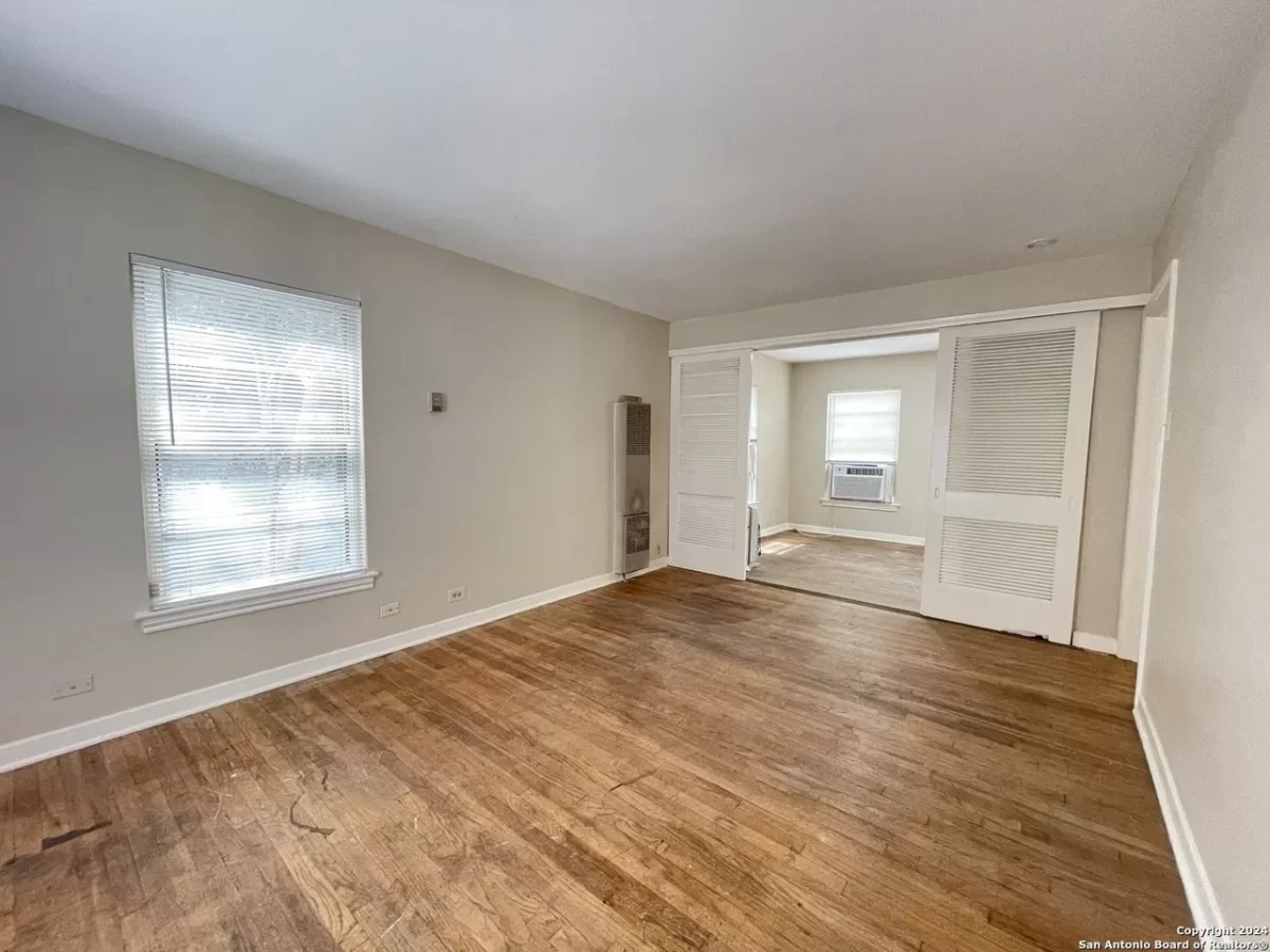2BR House for Rent in San Antonio, TX