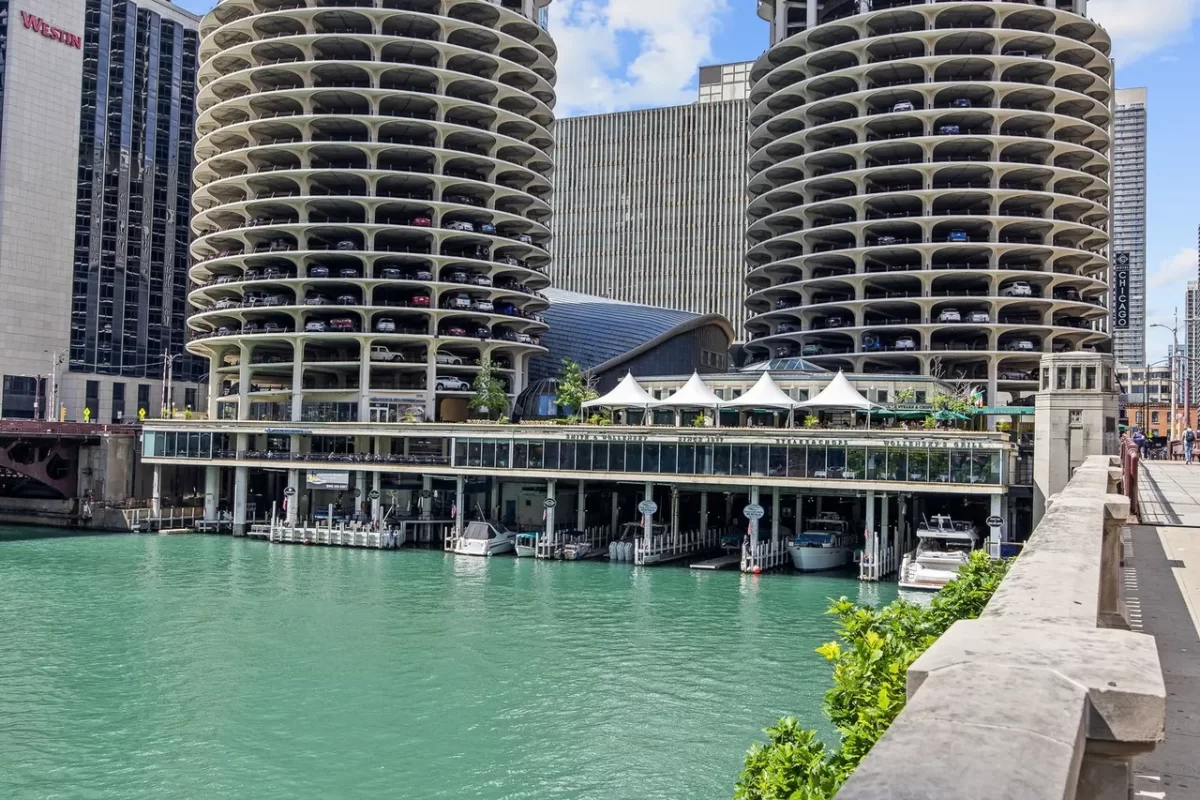1BR Condo for Sale in Chicago, IL