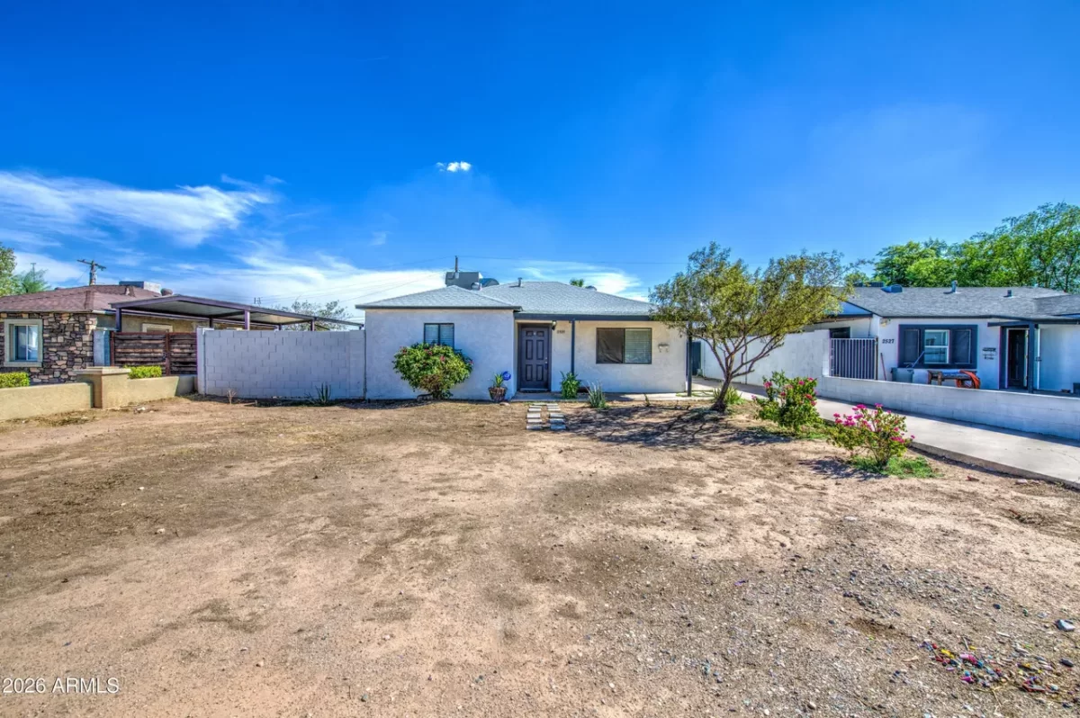 2BR House for Sale in Phoenix, AZ