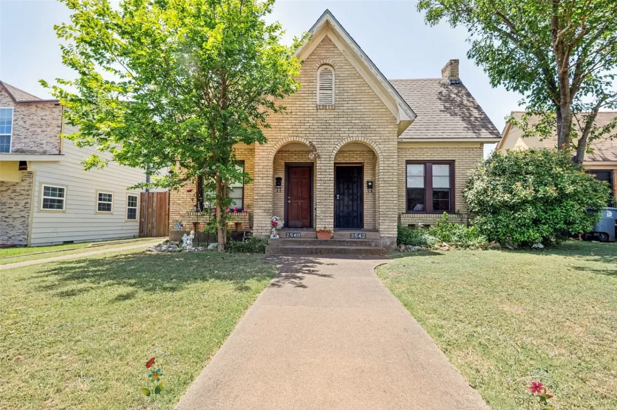 2BR Multi-Family for Sale in Dallas, TX