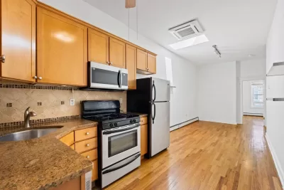 2BR Condo for Rent in Jersey City, NJ