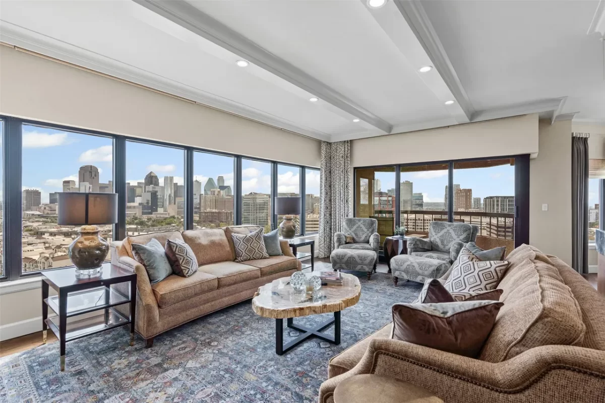 2BR Condo for Sale in Dallas, TX