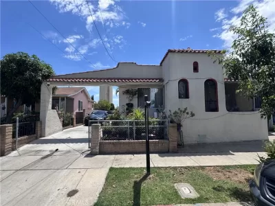 3BR Multi-Family for Sale in Huntington Park, CA
