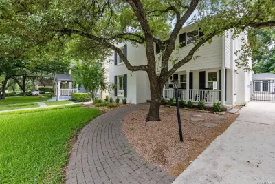 3BR House for Rent in Alamo Heights, TX