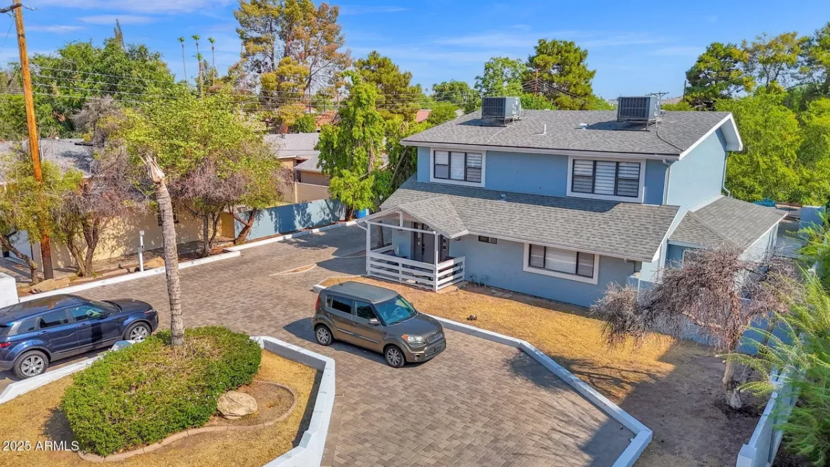 6BR House for Sale in Phoenix, AZ