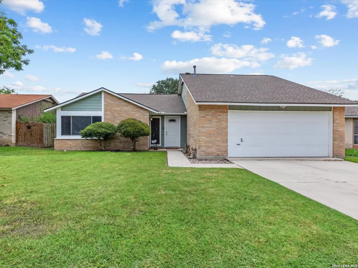 4BR House for Sale in San Antonio, TX