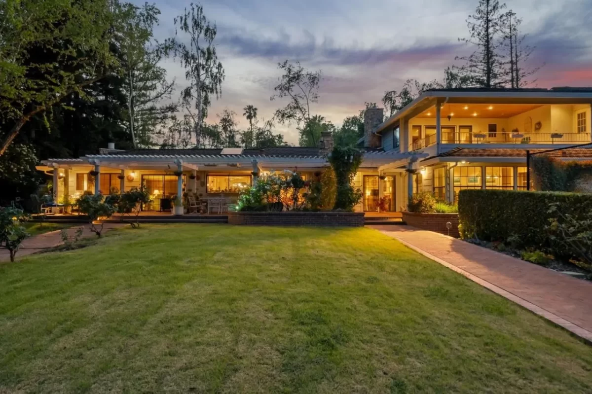 5BR House for Sale in Saratoga, CA