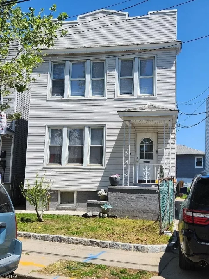 2BR Multi-Family for Rent in Jersey City, NJ