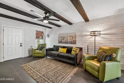 2BR Townhouse for Sale in Phoenix, AZ