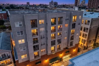1BR Condo for Sale in West New York, NJ