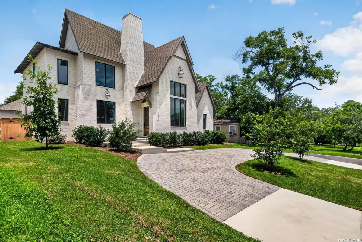 4BR House for Sale in Alamo Heights, TX