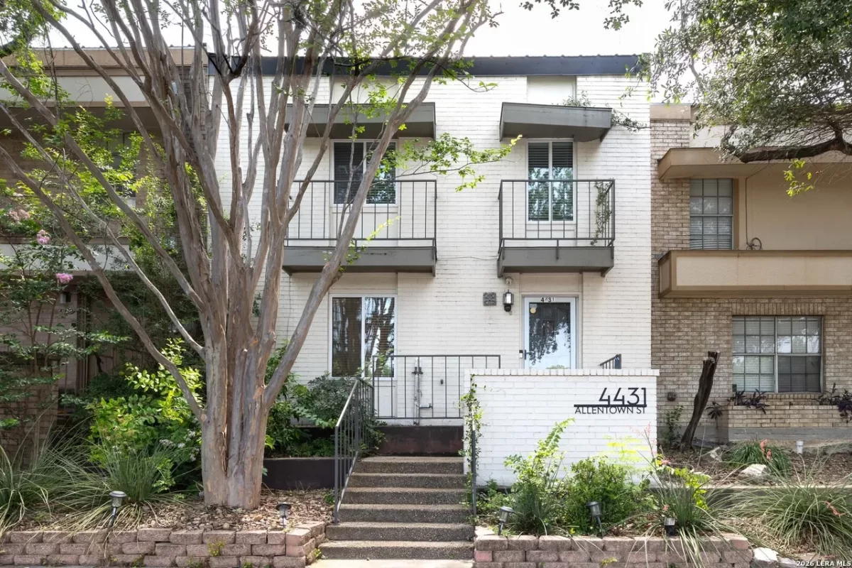 3BR House for Sale in San Antonio, TX