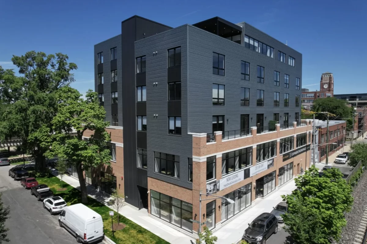 2BR Apartment for Rent in Chicago, IL