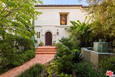 4BR House for Sale in Los Angeles, CA