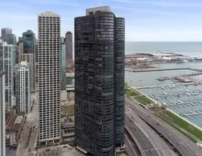 2BR Condo for Rent in Chicago, IL
