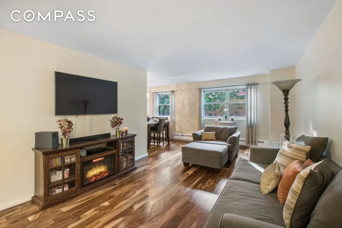 2BR Condo for Sale in Brooklyn, NY