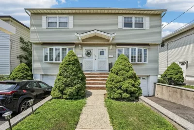 2BR Townhouse for Rent in Secaucus, NJ