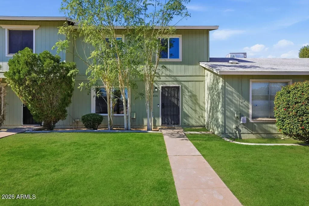 3BR Townhouse for Sale in Phoenix, AZ