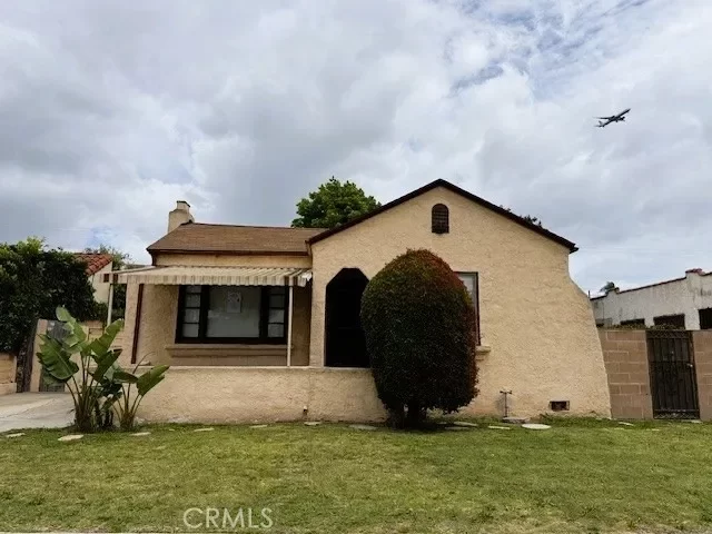 2BR House for Sale in Los Angeles, CA