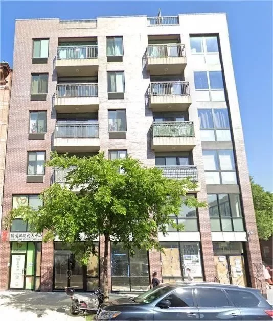 2BR Condo for Sale in Brooklyn, NY