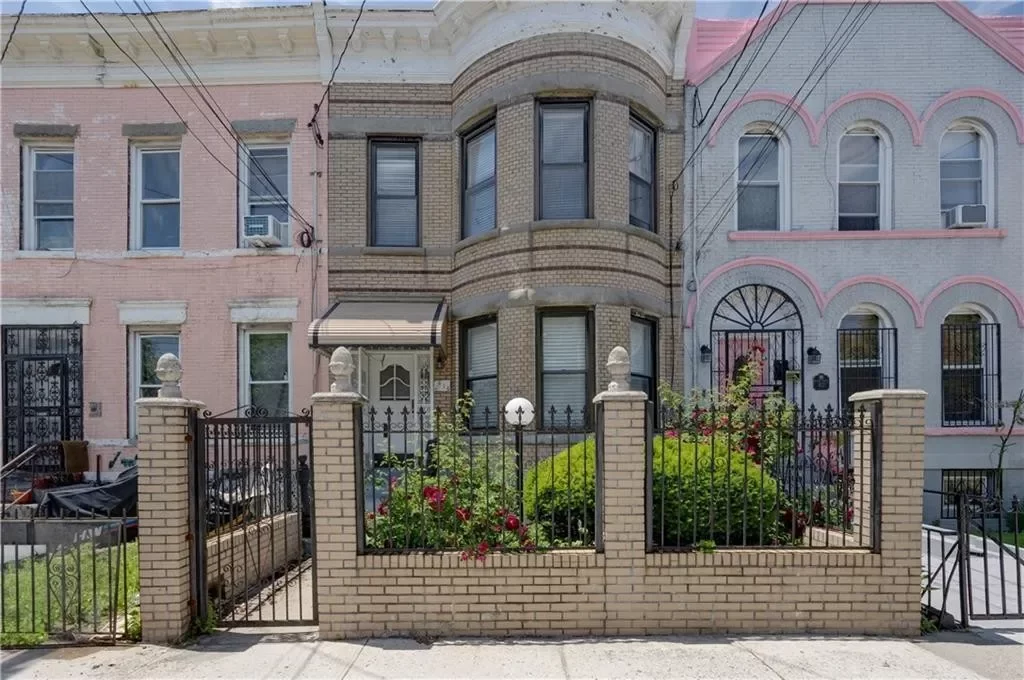 2BR Multi-Family for Rent in Brooklyn, NY