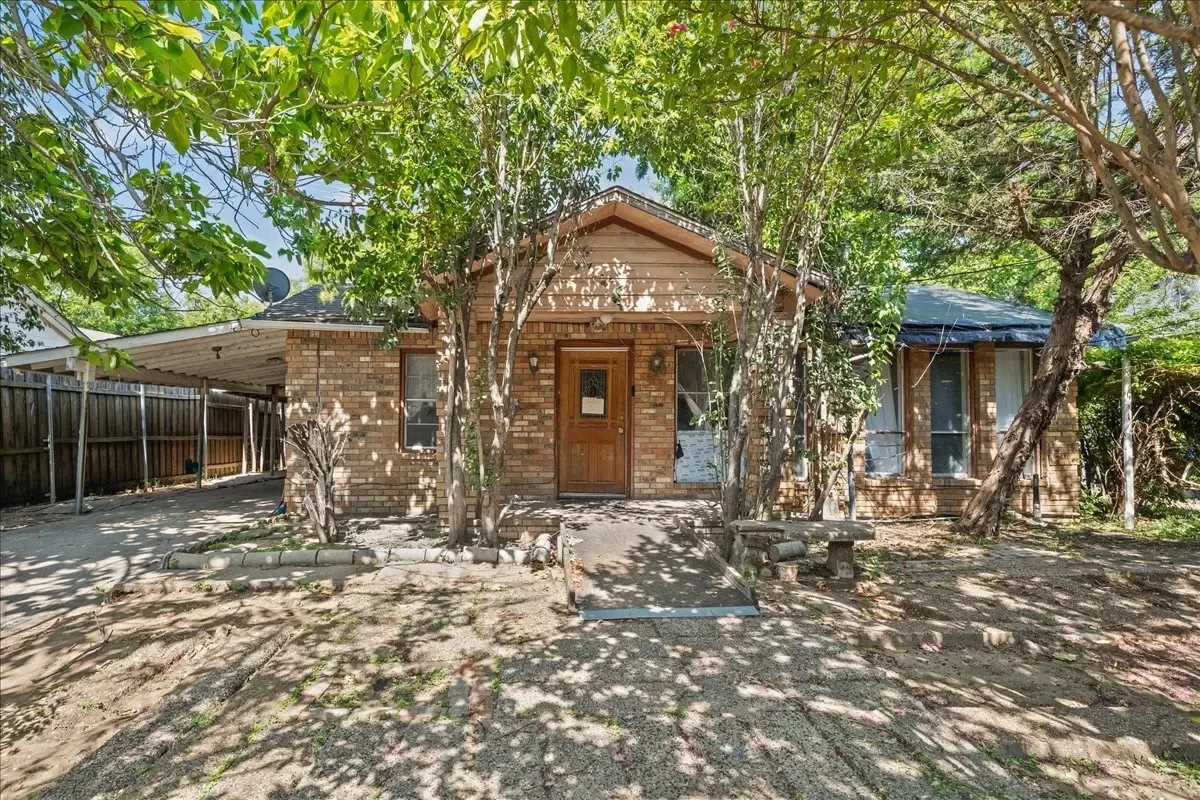 3BR House for Sale in Dallas, TX