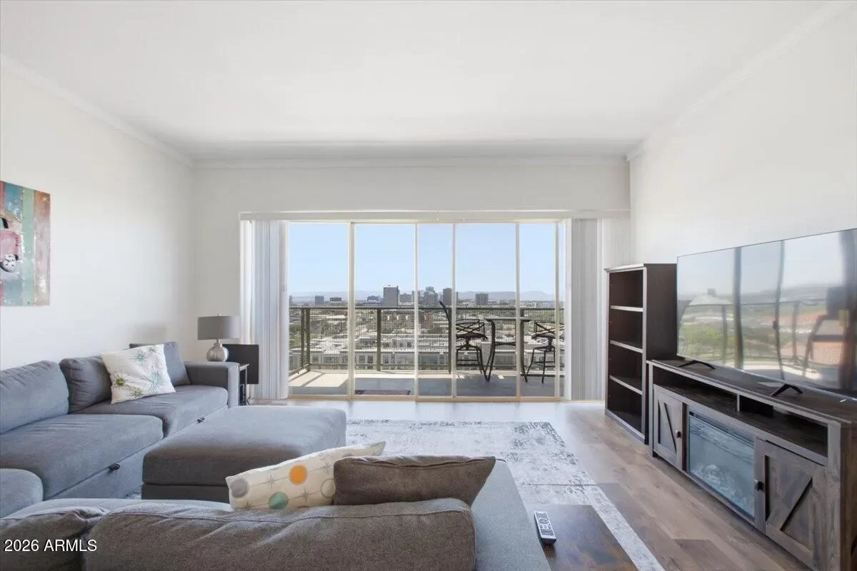 1BR Condo for Sale in Phoenix, AZ