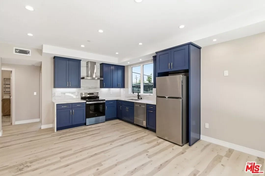 3BR Apartment for Rent in Los Angeles, CA