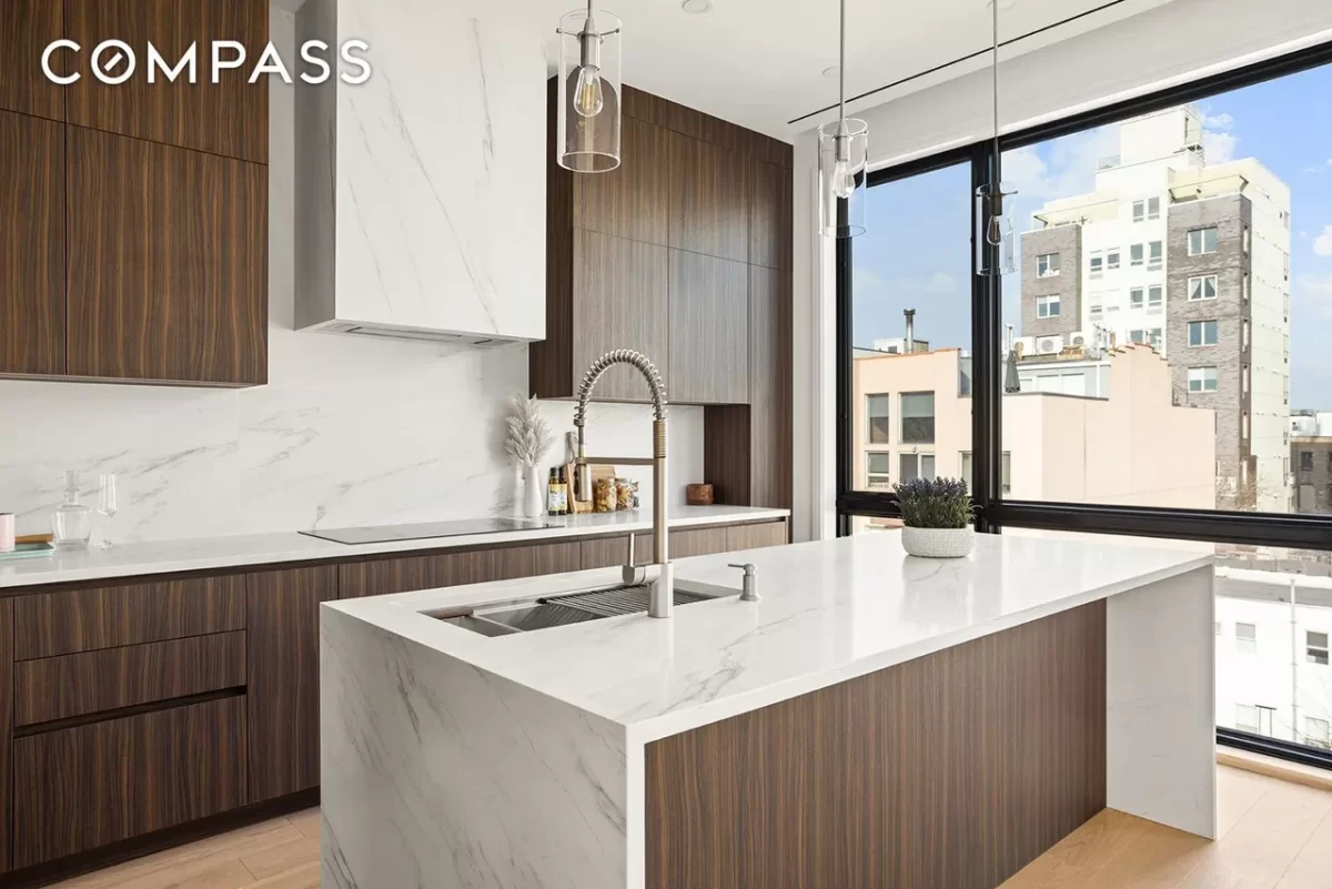 2BR Condo for Sale in Brooklyn, NY