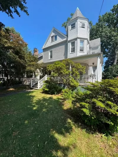 6BR House for Sale in Rutherford, NJ