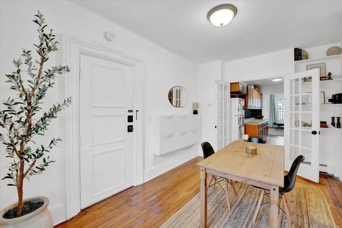 2BR House for Rent in Jersey City, NJ