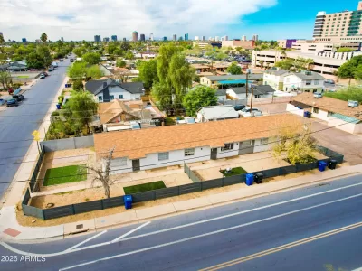 7BR Multi-Family for Sale in Phoenix, AZ