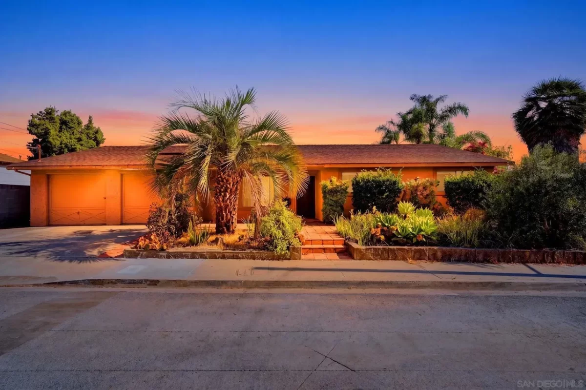 4BR House for Sale in San Diego, CA