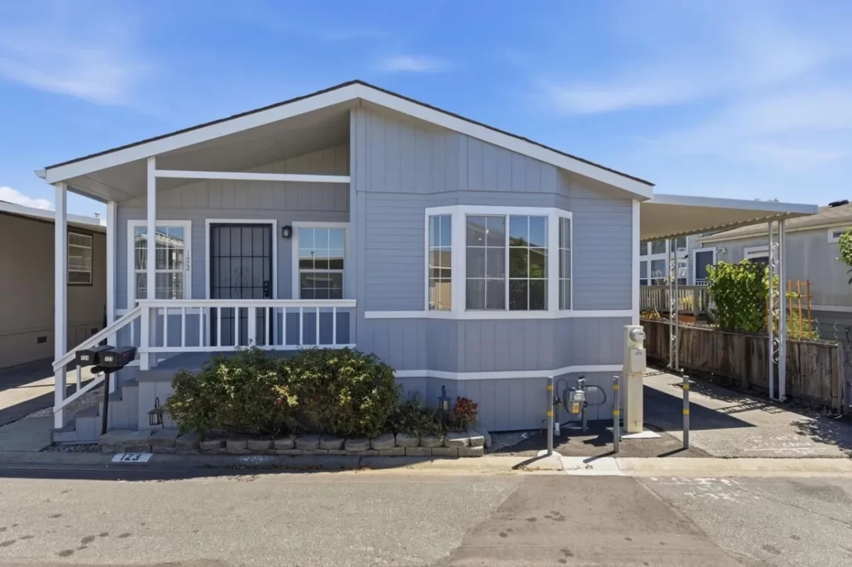 3BR Mobile Home for Sale in Sunnyvale, CA