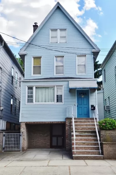 3BR Multi-Family for Rent in Bayonne, NJ