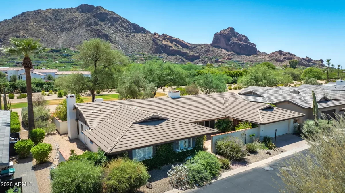 4BR House for Sale in Paradise Valley, AZ