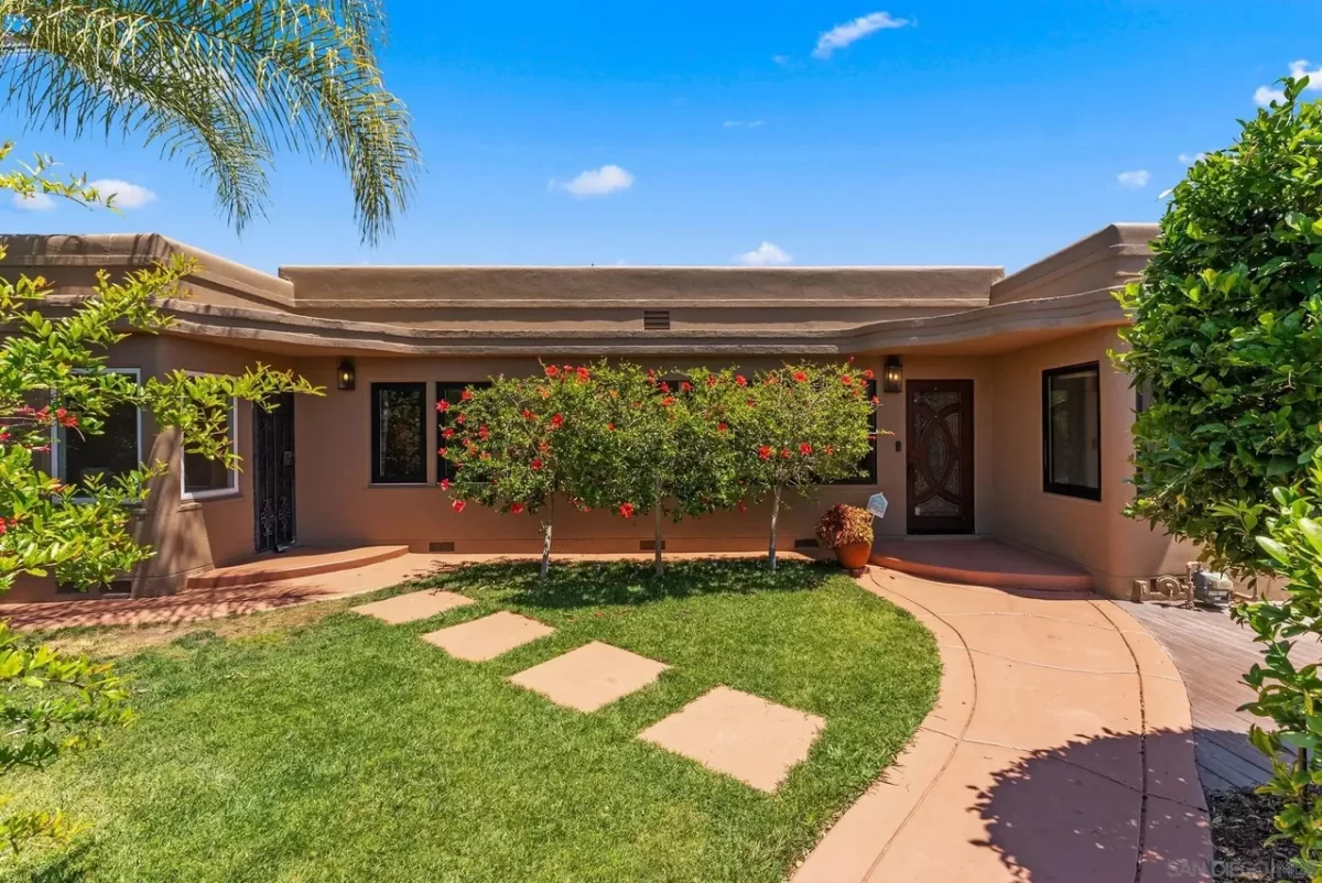 3BR House for Sale in San Diego, CA