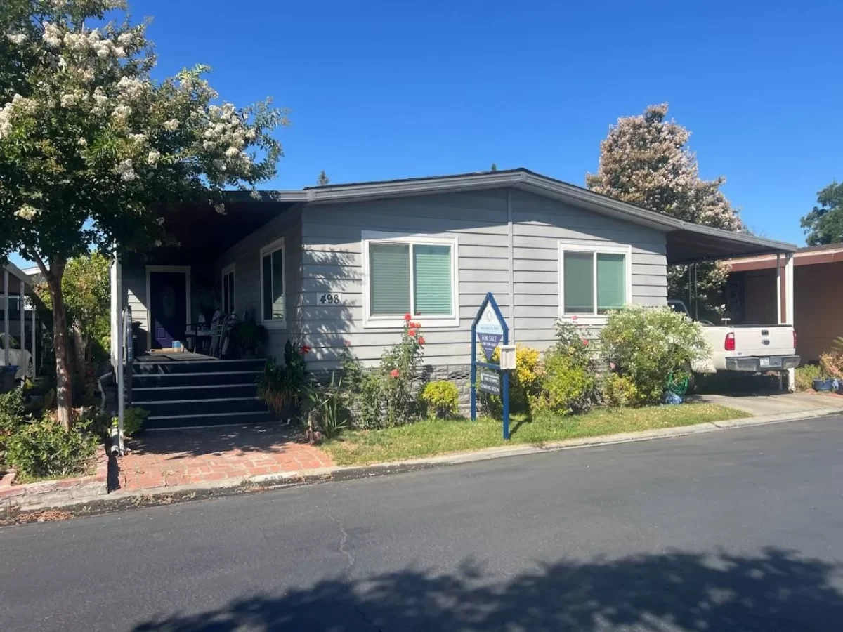 3BR Mobile Home for Sale in San Jose, CA