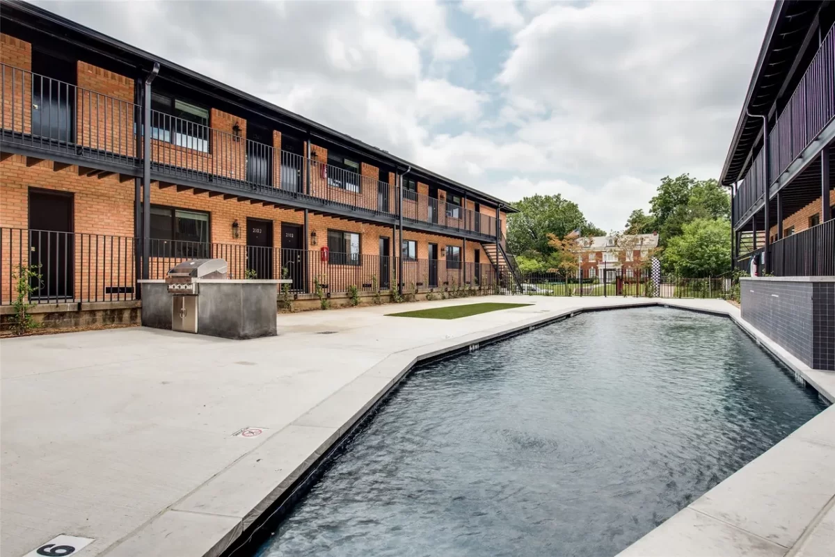 6BR Apartment for Sale in Dallas, TX