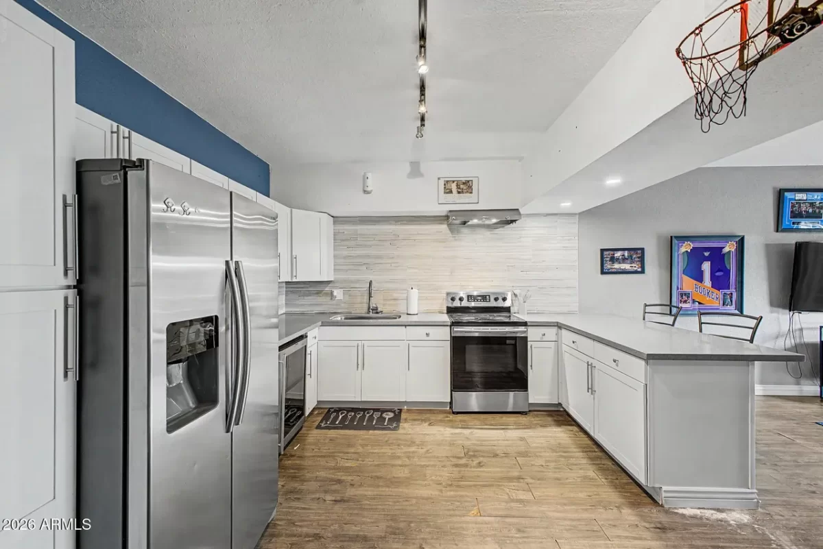 2BR Condo for Sale in Phoenix, AZ