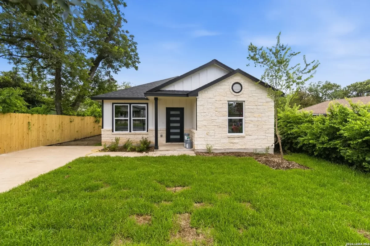 3BR House for Sale in San Antonio, TX