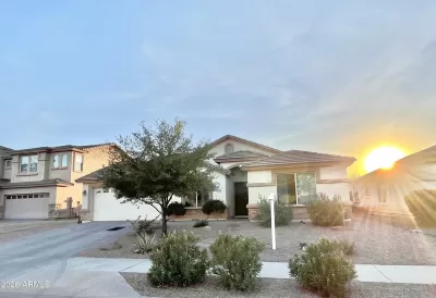 4BR House for Sale in Phoenix, AZ