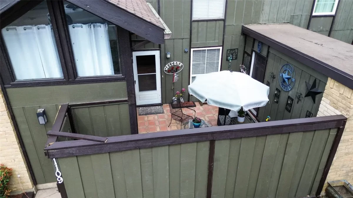 2BR Condo for Sale in Dallas, TX
