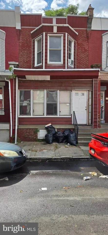 3BR Townhouse for Sale in Philadelphia, PA
