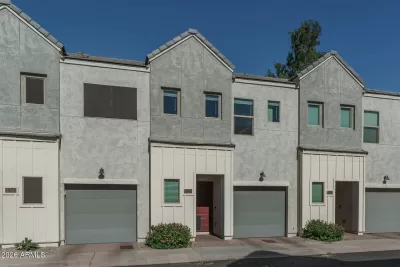 2BR Townhouse for Sale in Phoenix, AZ