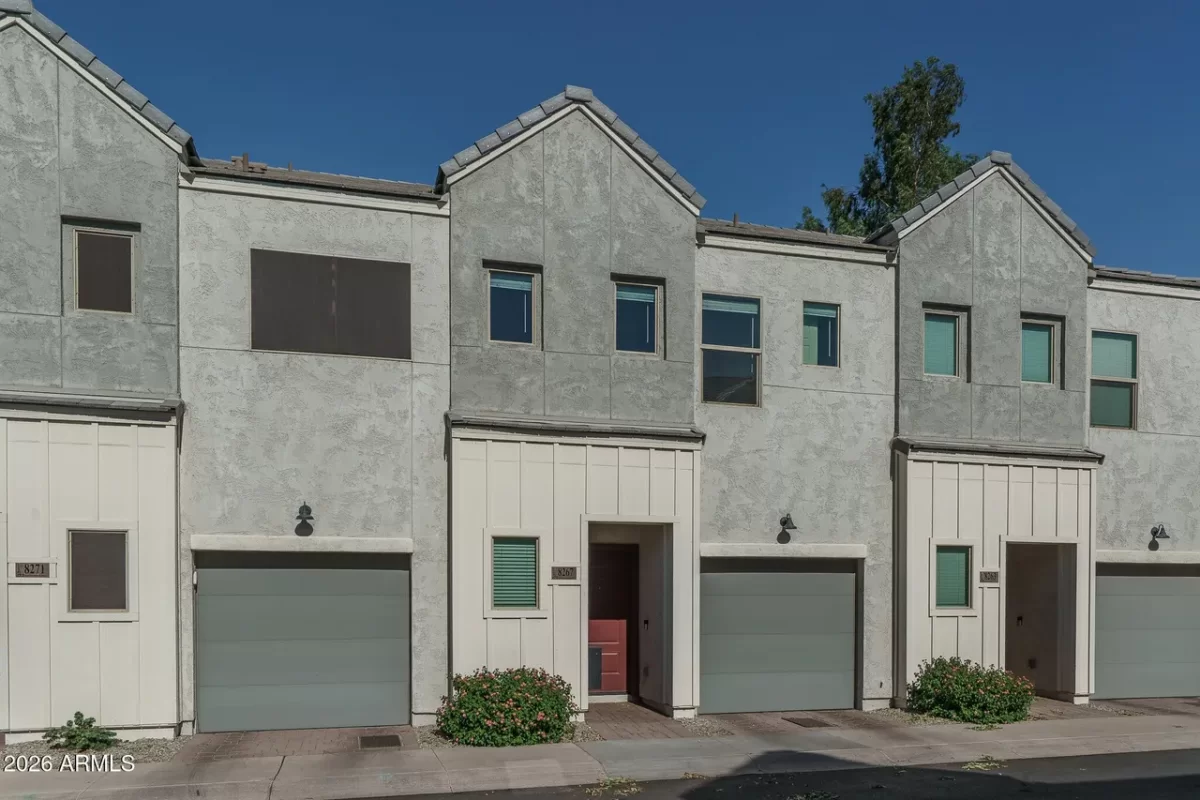2BR Townhouse for Sale in Phoenix, AZ